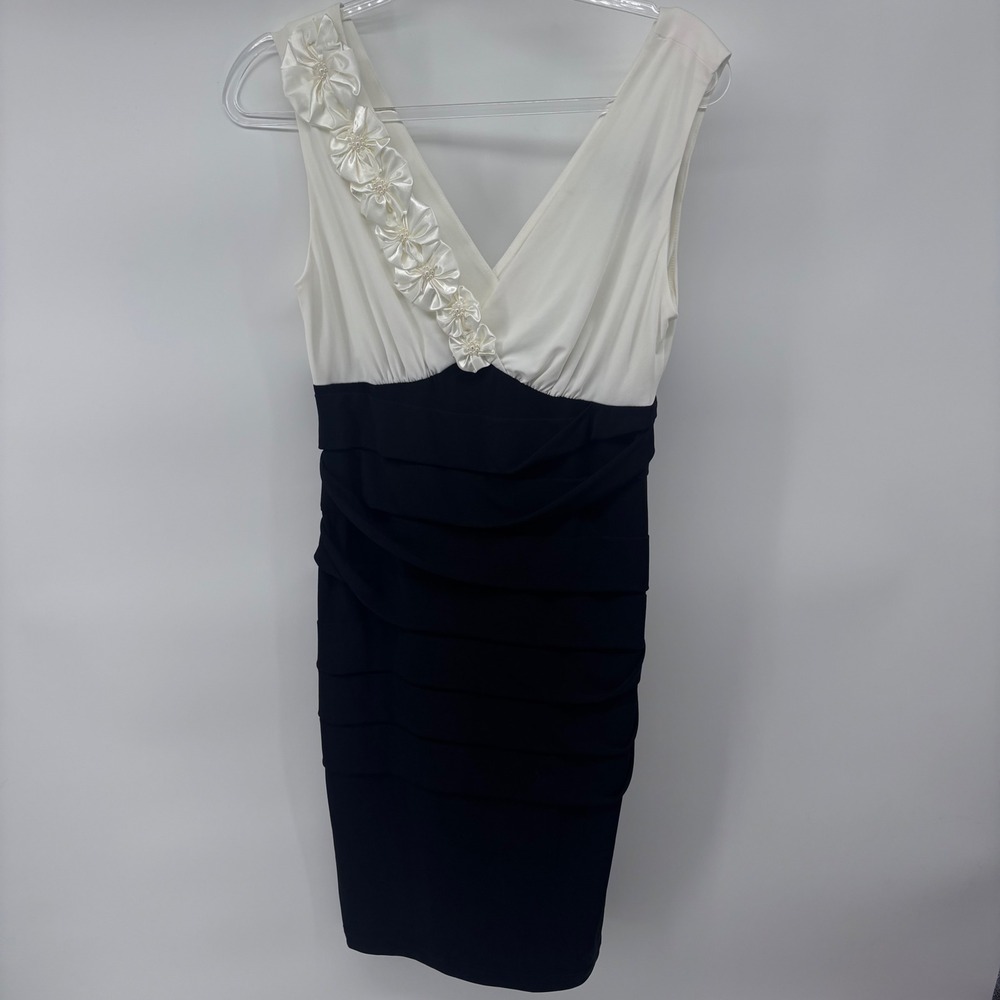 Connect Apparel Ivory Black Cocktail Dress Sleeveless Party Dress Size‎ 8